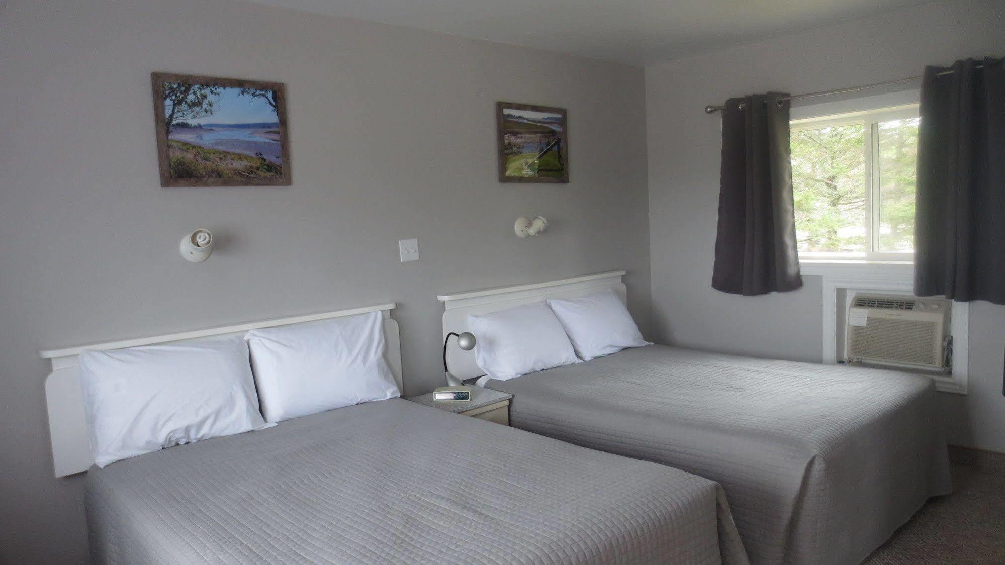 The Sunshine Inn Parrsboro Экстерьер фото