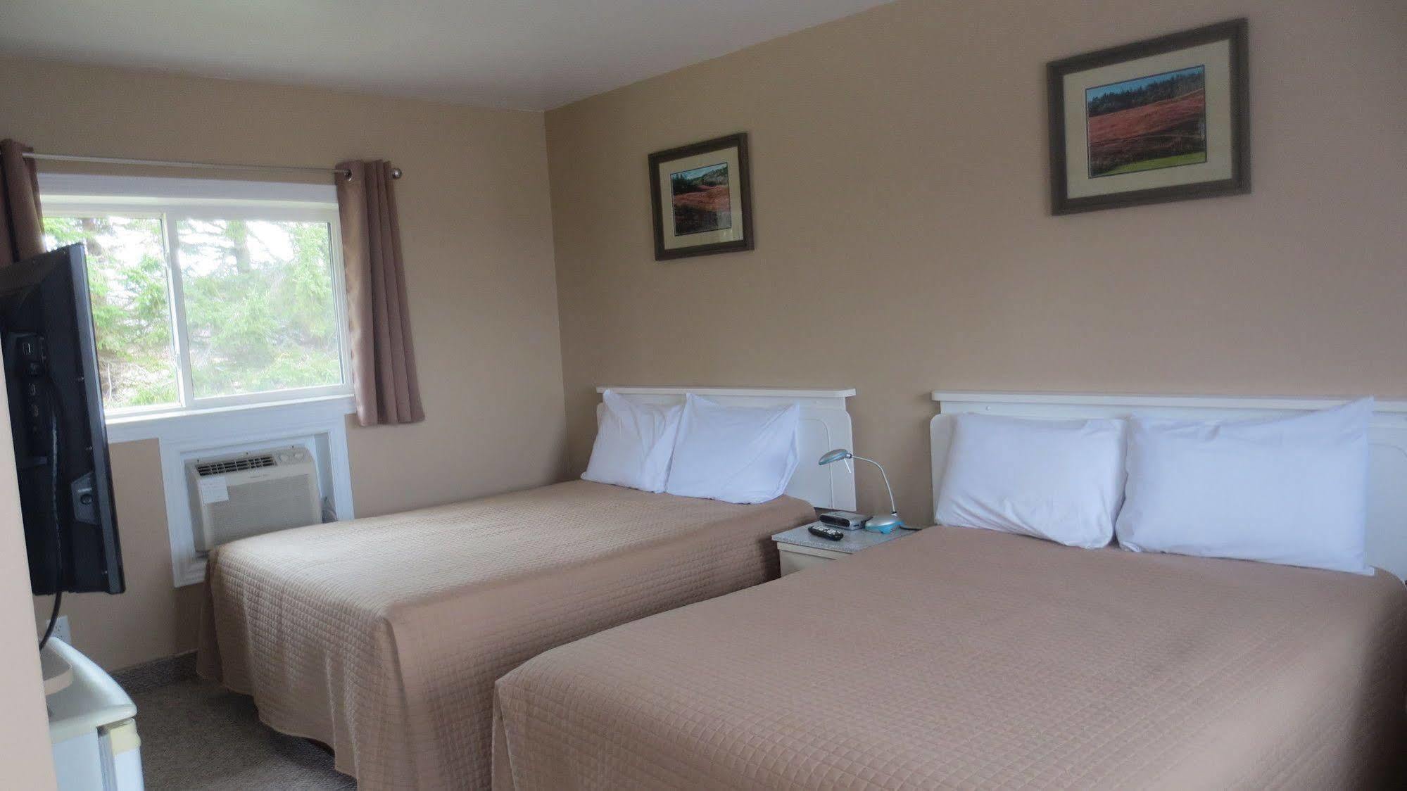 The Sunshine Inn Parrsboro Экстерьер фото